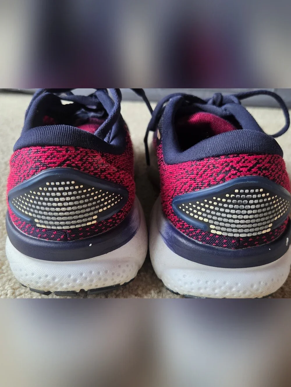 Brooks Ghost 16 Womens Running Shoes Navy Blue Pink Size 5.5 B